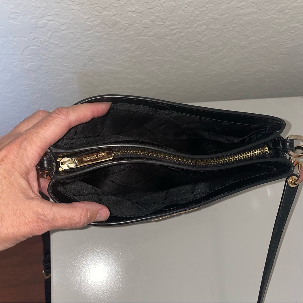 Michael Kors Black Leather Crossbody Bag with Gold Hardware - Picture 4 of 10